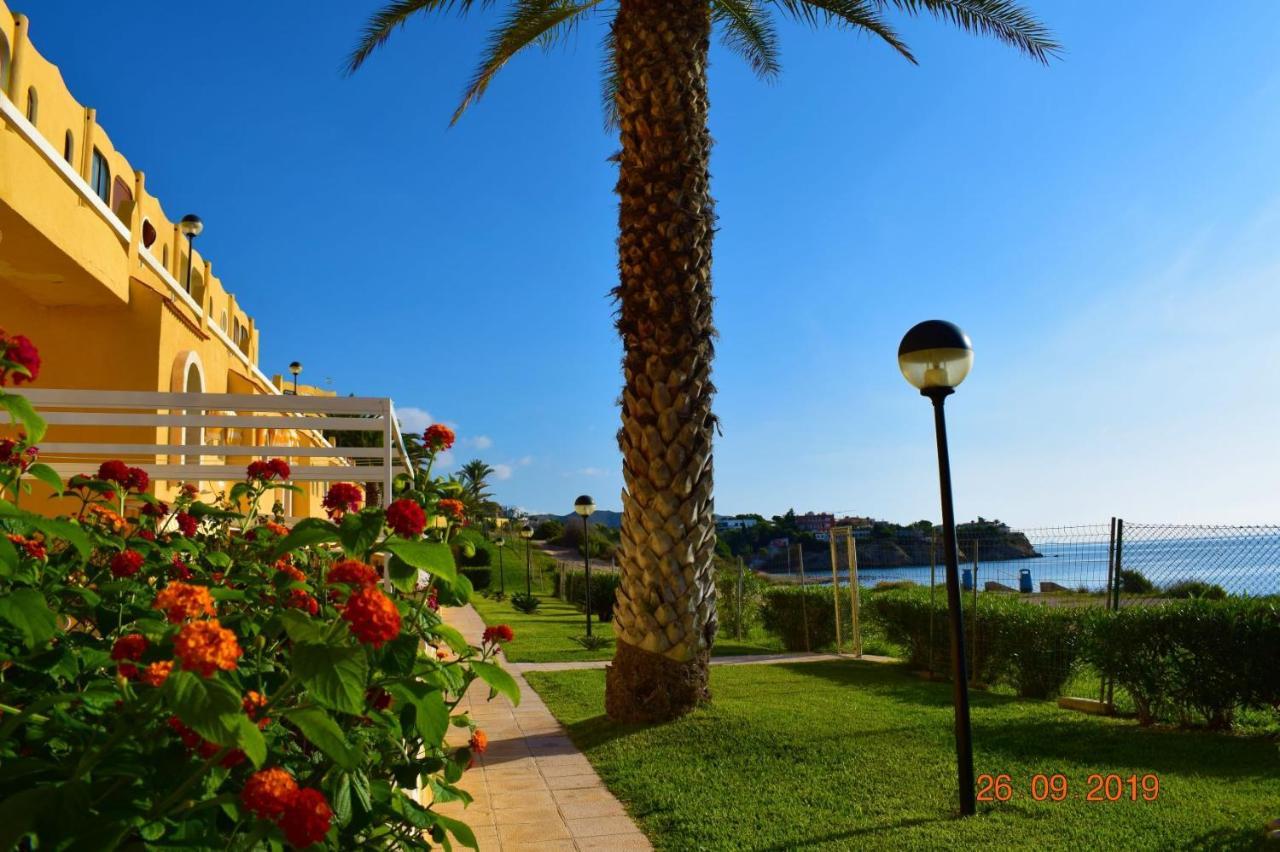 Bungalo En Primera Linea De La Playa El Campello Εξωτερικό φωτογραφία