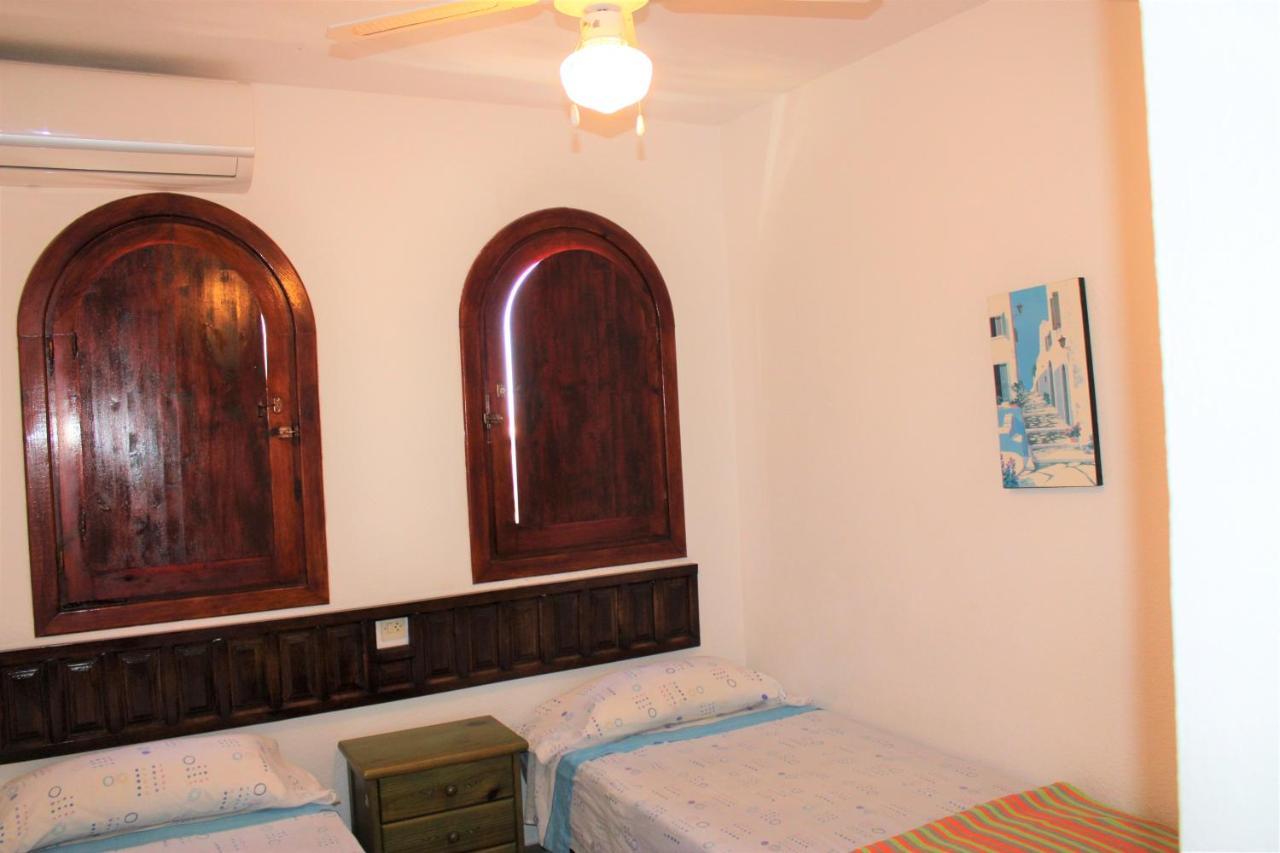 Bungalo En Primera Linea De La Playa El Campello Εξωτερικό φωτογραφία