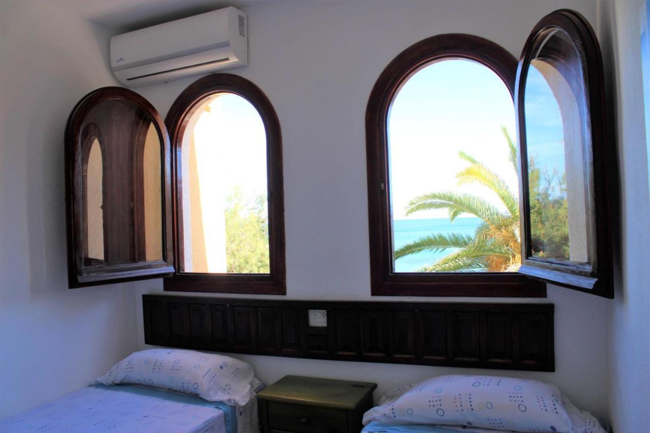 Bungalo En Primera Linea De La Playa El Campello Εξωτερικό φωτογραφία