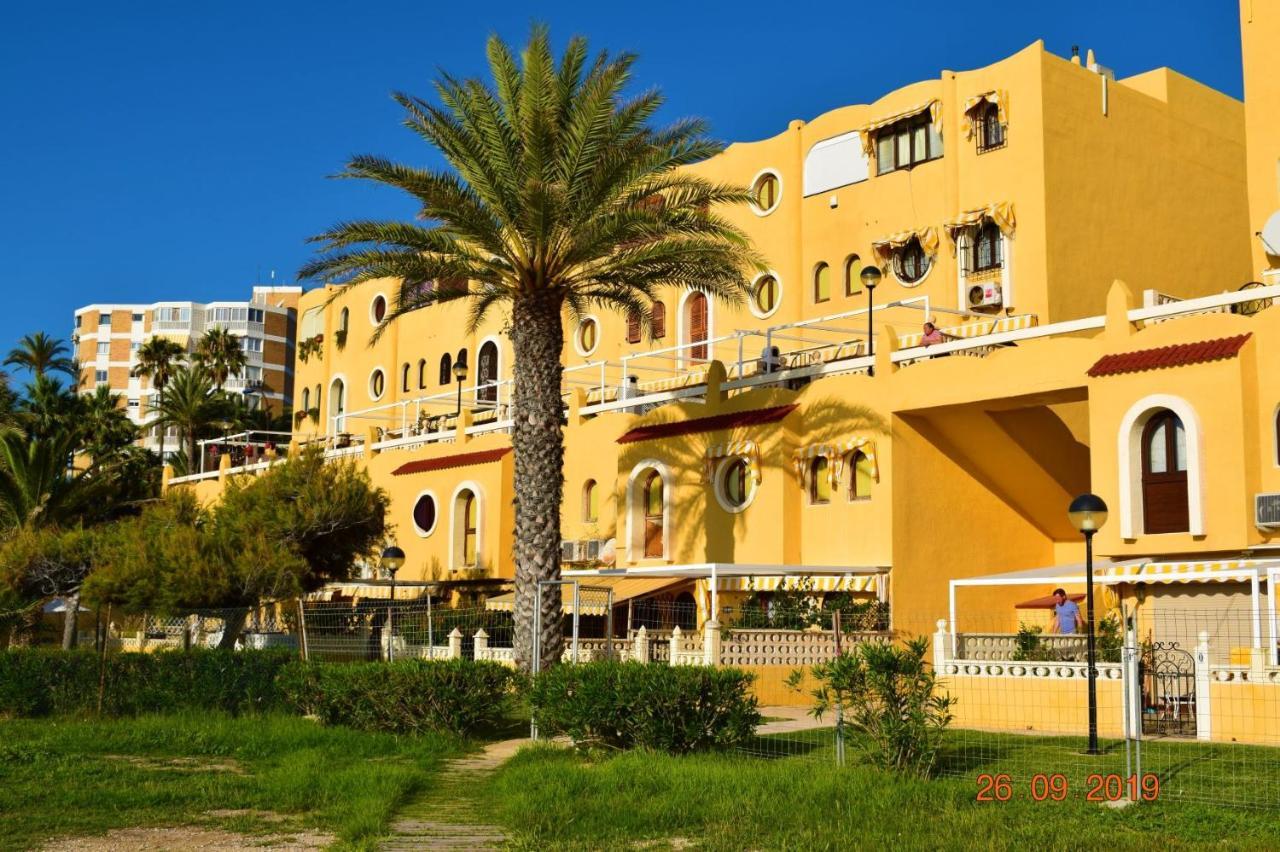 Bungalo En Primera Linea De La Playa El Campello Εξωτερικό φωτογραφία
