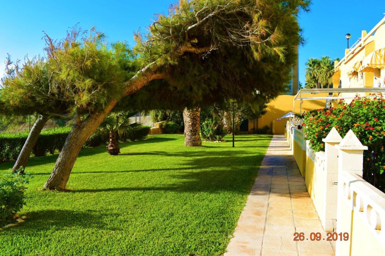 Bungalo En Primera Linea De La Playa El Campello Εξωτερικό φωτογραφία