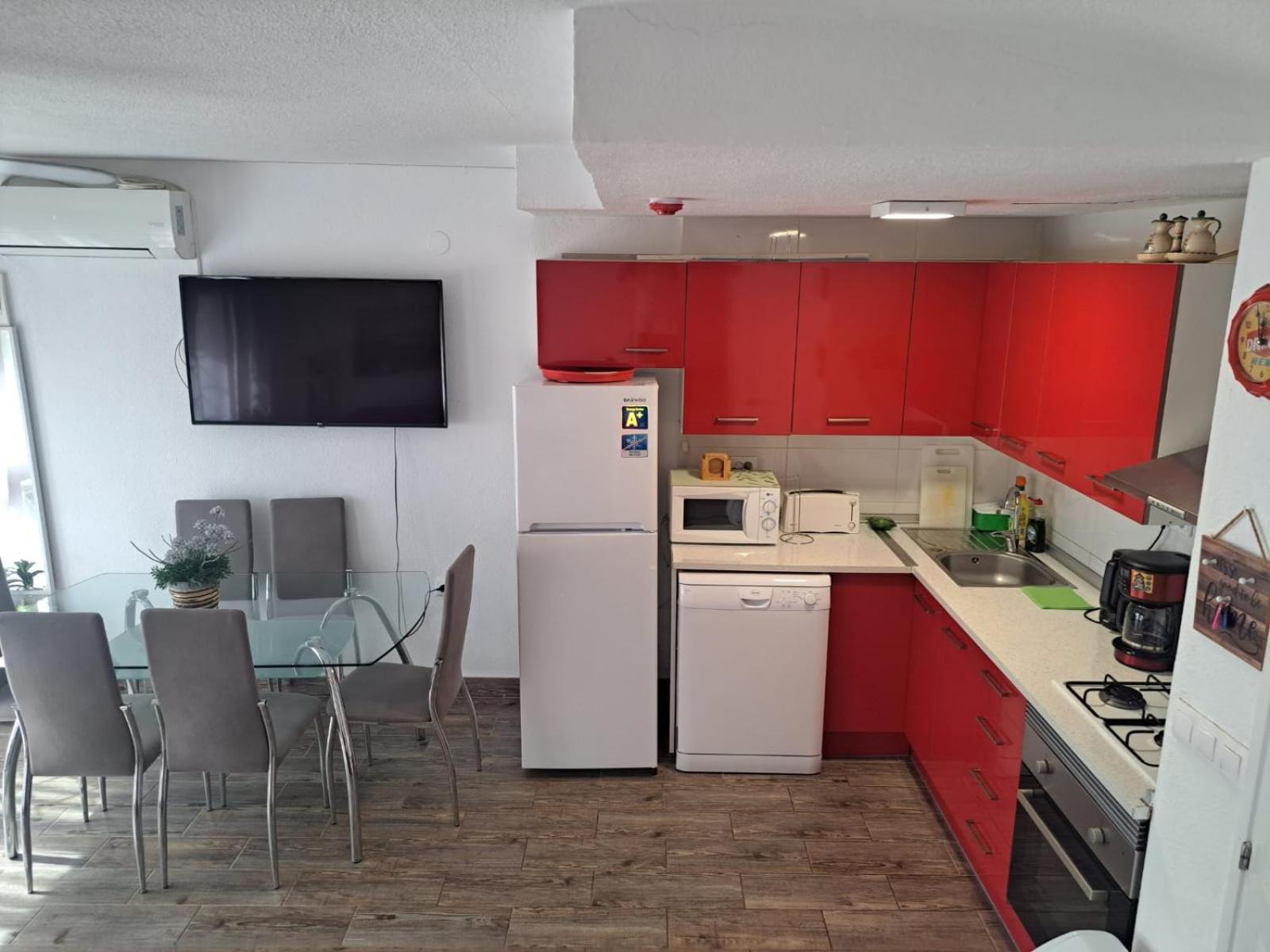 Bungalo En Primera Linea De La Playa El Campello Εξωτερικό φωτογραφία
