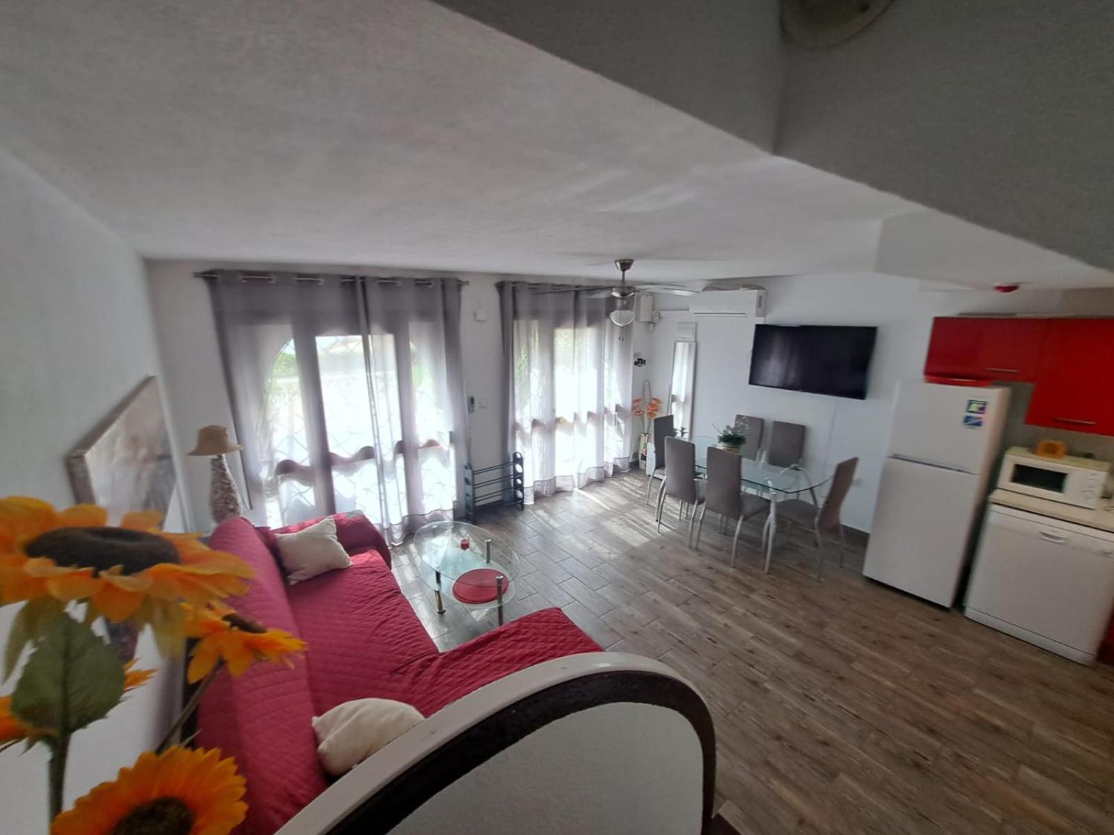 Bungalo En Primera Linea De La Playa El Campello Εξωτερικό φωτογραφία